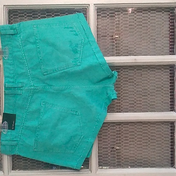 NWT Wild Fable Highest Rise Jean Shorts Size 14 - Picture 3 of 5